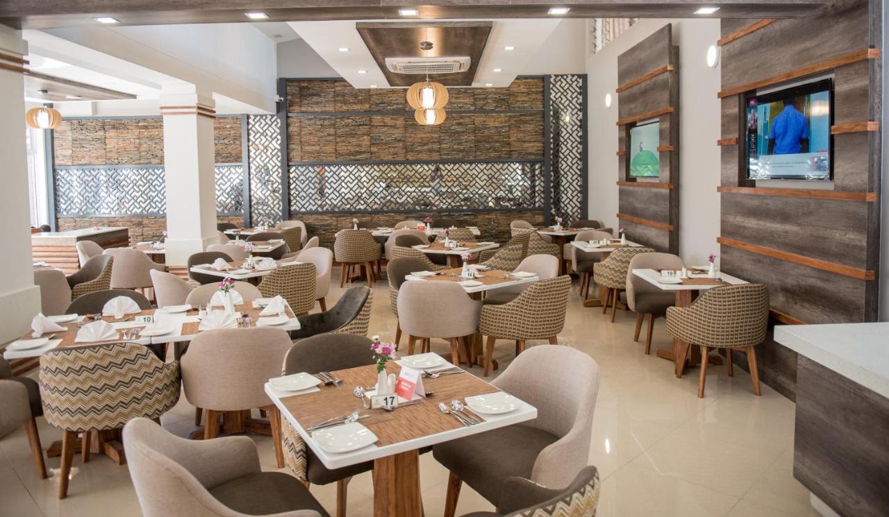 Holiday Inn - Mutare By Ihg Buitenkant foto