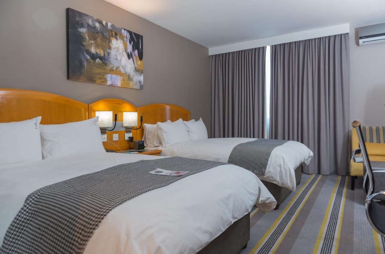 Holiday Inn - Mutare By Ihg Buitenkant foto