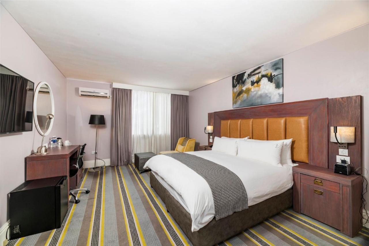 Holiday Inn - Mutare By Ihg Buitenkant foto